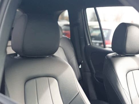 Certified 2022 Mercedes-Benz GLB 250 GLB 250 w/ Premium Package Lite image 21