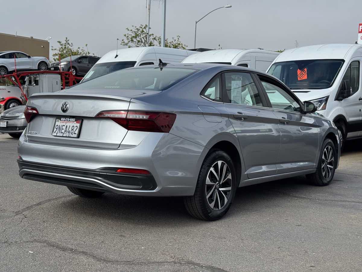 Used 2024 Volkswagen Jetta S FWD image 12