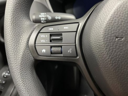 New 2026 Honda HR-V LX image 15