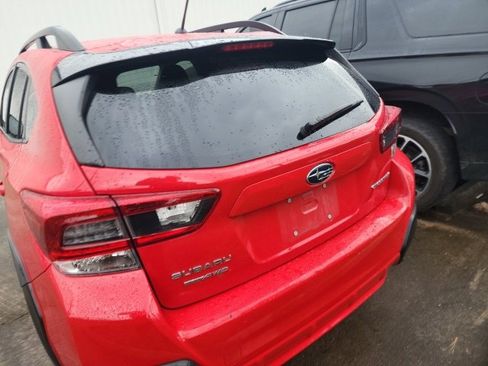 Used 2021 Subaru Crosstrek 2.0i image 9