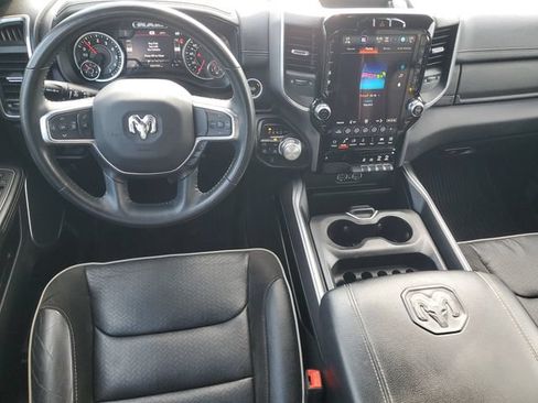Used 2023 RAM 1500 Laramie AWD/4WD image 11