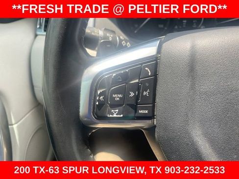 Used 2017 Land Rover Discovery Sport SE AWD/4WD image 25