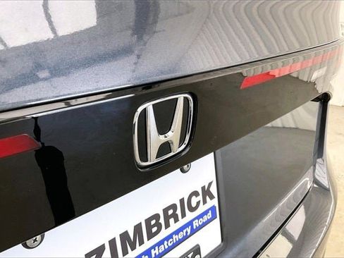 Certified 2025 Honda Accord LX image 31