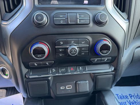 Used 2021 Chevrolet Silverado 1500 LT Trail Boss w/ Bed Protection Package AWD/4WD image 33