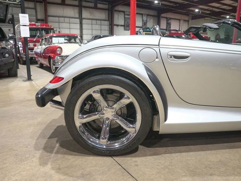 Used 2001 Plymouth Prowler RWD image 9