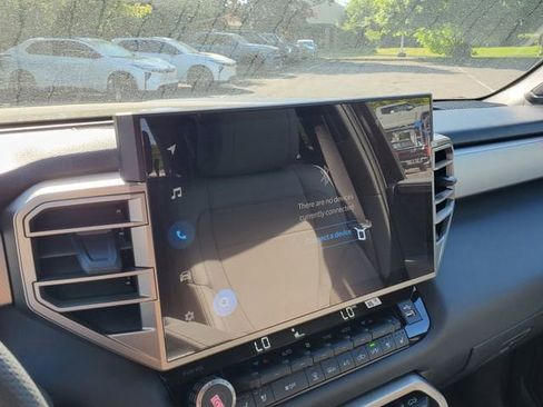 New 2026 Toyota Tundra Limited AWD/4WD image 30