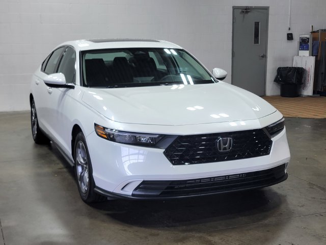 Certified 2024 Honda Accord EX image 4