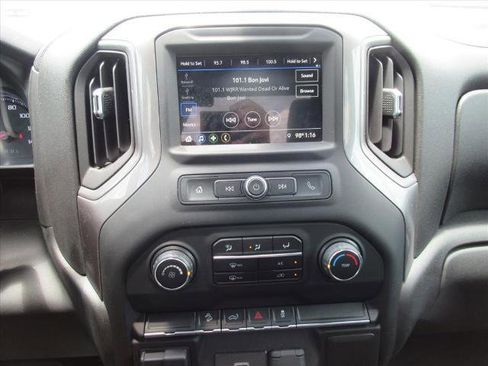 Certified 2019 Chevrolet Silverado 1500 Custom Trail Boss w/ Custom Convenience Package AWD/4WD image 29