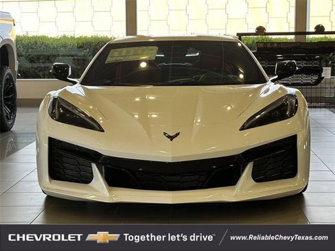 New 2025 Chevrolet Corvette Z06 image 9