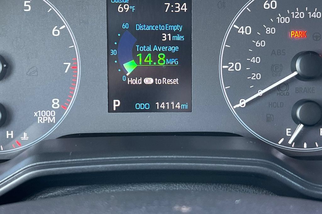 Certified 2025 Toyota Corolla LE w/ LE Premium Package FWD image 27