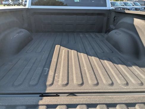 Used 2026 RAM 2500 Big Horn AWD/4WD image 8