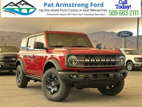 New 2025 Ford Bronco Big Bend w/ Black Diamond Package image 1
