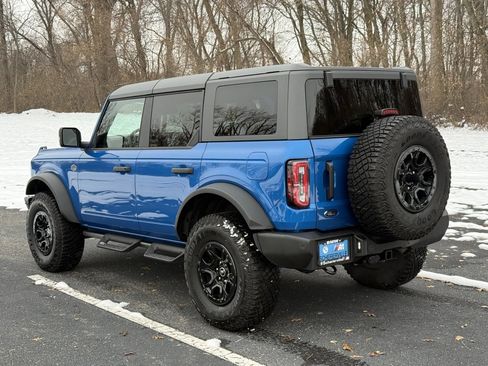 Used 2024 Ford Bronco Wildtrak image 5