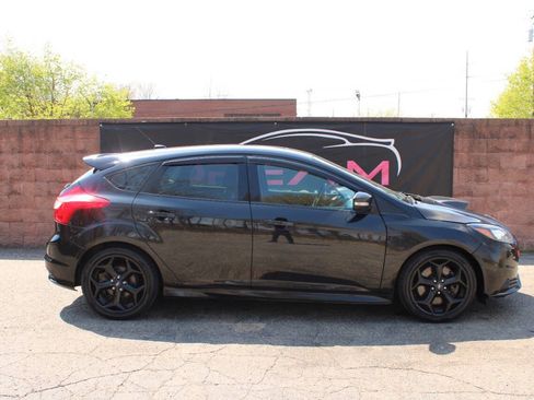 Used 2014 Ford Focus ST w/ Equipment Group 202A FWD image 5