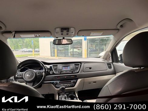 Used 2016 Kia Sedona EX FWD image 20