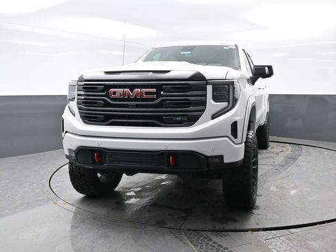 New 2026 GMC Sierra 1500 AT4 w/ Technology Package AWD/4WD image 4
