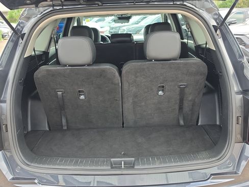 Certified 2022 Kia Sorento S w/ Panoramic Sunroof Package FWD image 10