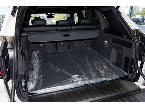 Used 2026 BMW X5 xDrive40i w/ Premium Package image 49
