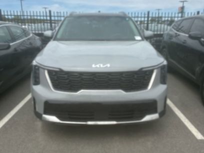 Used 2024 Kia Sorento S w/ Panoramic Sunroof Package