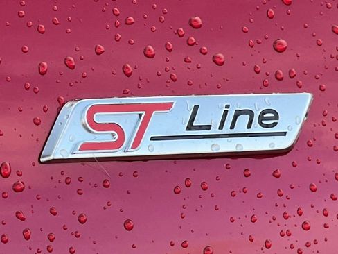 Certified 2024 Ford Edge ST-Line image 3