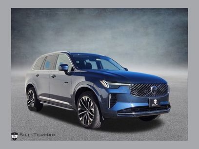 New 2025 Volvo XC90 B6 Plus w/ Protection Package Premier