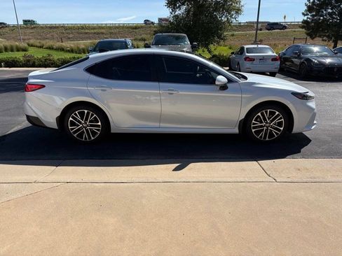 Used 2026 Toyota Camry XLE w/ Premium Plus Package AWD/4WD image 4