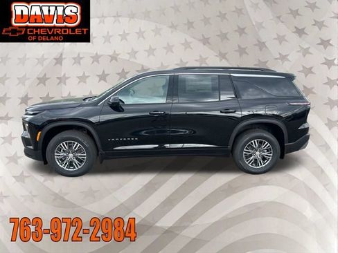 New 2026 Chevrolet Traverse LT w/ Driver Confidence Package AWD/4WD image 3