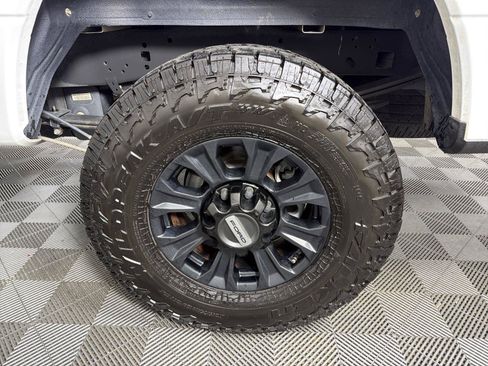 Used 2019 Ford F250 XLT AWD/4WD image 17