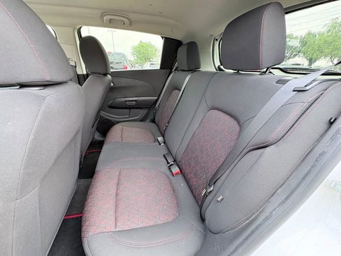 Used 2017 Chevrolet Sonic LT FWD image 7