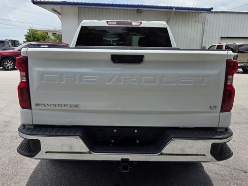Certified 2022 Chevrolet Silverado 1500 LT AWD/4WD image 4