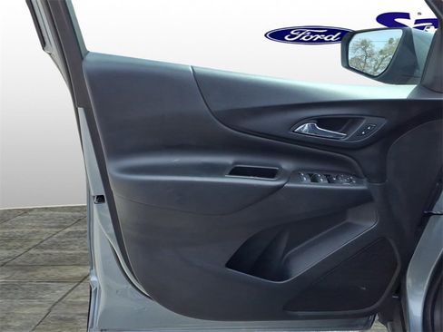 Used 2023 Chevrolet Equinox LT image 11