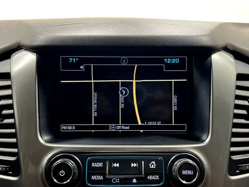 Used 2018 Chevrolet Suburban Premier AWD/4WD image 11