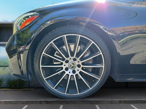 Used 2019 Mercedes-Benz C 300 Sedan w/ AMG Line image 22