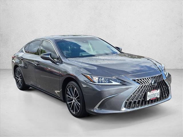 Used 2025 Lexus ES 350 w/ Premium Package FWD image 3