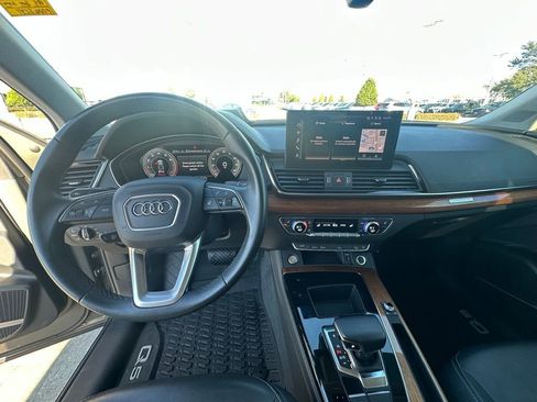 Used 2023 Audi Q5 2.0T Premium Plus w/ Premium Plus Package image 13