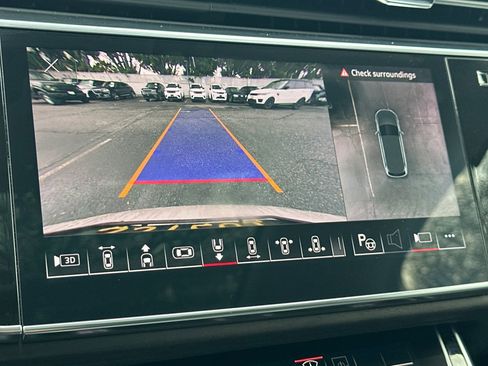 Used 2023 Audi Q7 3.0T Prestige w/ Prestige Package image 21