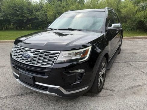 Used 2018 Ford Explorer Platinum AWD/4WD image 7