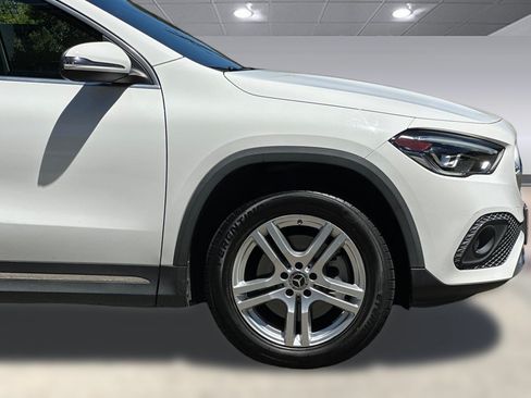Used 2021 Mercedes-Benz GLA 250 image 35