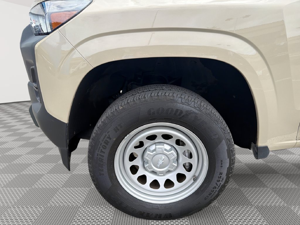 Used 2023 Chevrolet Colorado W/T RWD image 18