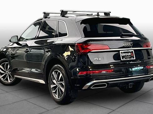 Used 2023 Audi Q5 2.0T Premium Plus w/ Premium Plus Package AWD/4WD image 12
