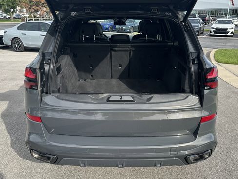 Used 2024 BMW X5 xDrive40i w/ M Sport Package AWD/4WD image 34