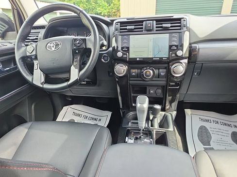 Used 2023 Toyota 4Runner TRD Off-Road Premium w/ Moonroof Package AWD/4WD image 23