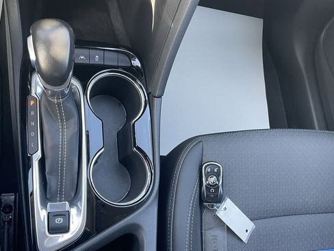 Used 2022 Buick Encore GX Select image 30