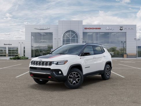 New 2026 Jeep Compass Trailhawk w/ Sun, Sound & Navigation Group AWD/4WD image 1