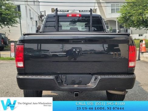 Used 2016 RAM 1500 Express w/ Black Ram 1500 Express Group AWD/4WD image 5