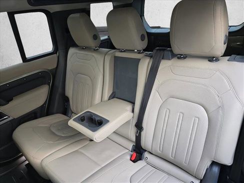 Certified 2022 Land Rover Defender 110 S image 13