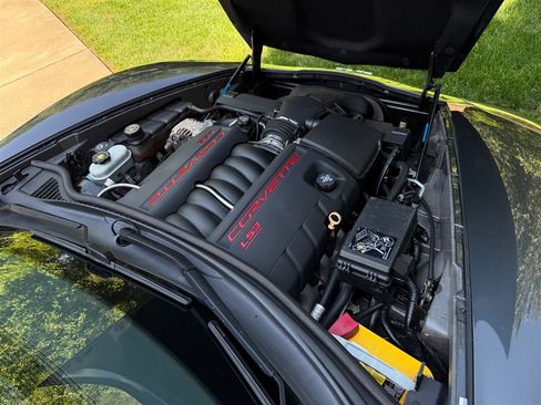 Used 2009 Chevrolet Corvette Convertible w/ Preferred Equipment Group image 62