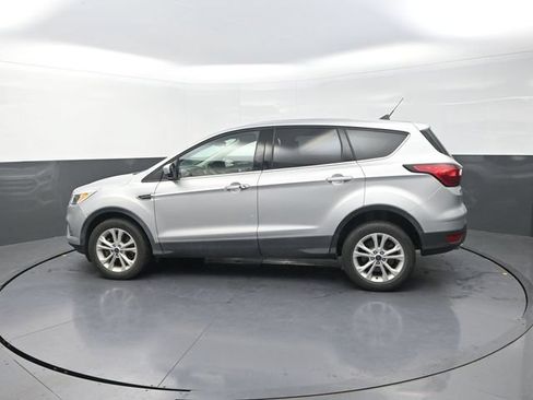 Used 2019 Ford Escape SE AWD/4WD image 4