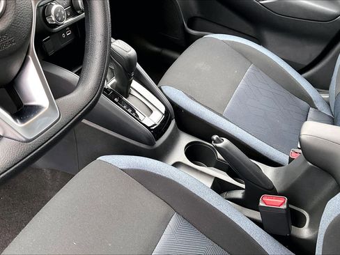 Used 2025 Nissan Versa SV w/ Trunk Package image 8