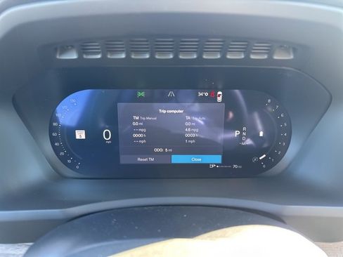 New 2026 Volvo XC90 B6 Core image 16